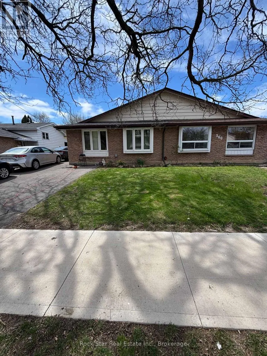 562 GREENHILL AVENUE