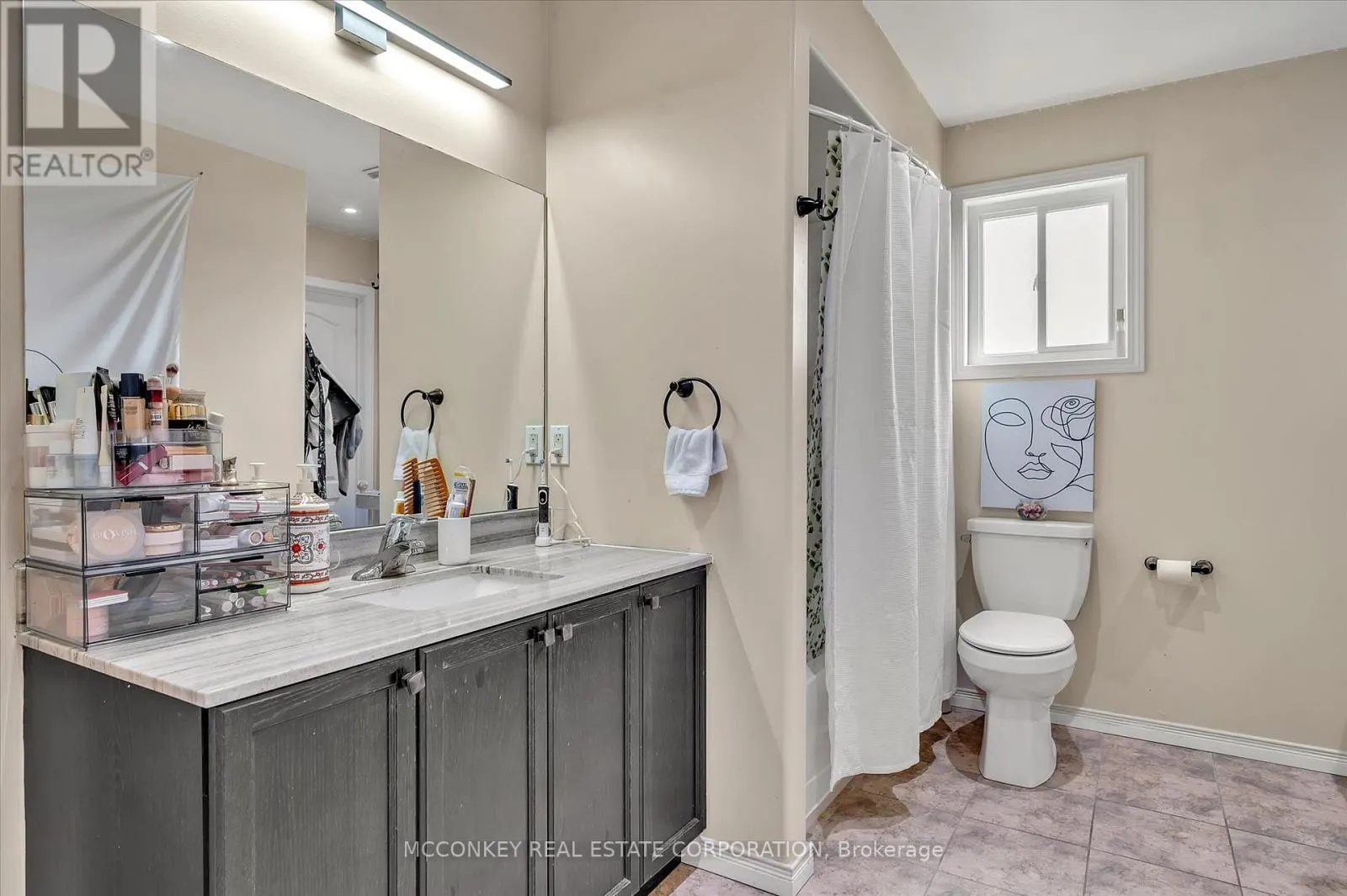 609 ACKERMAN CRESCENT