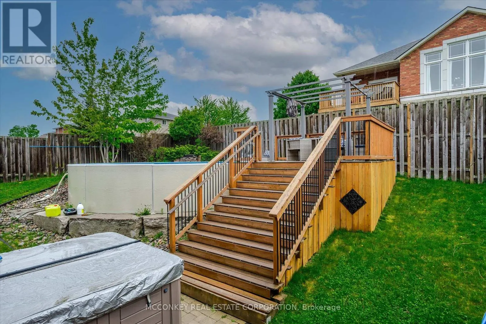 609 ACKERMAN CRESCENT