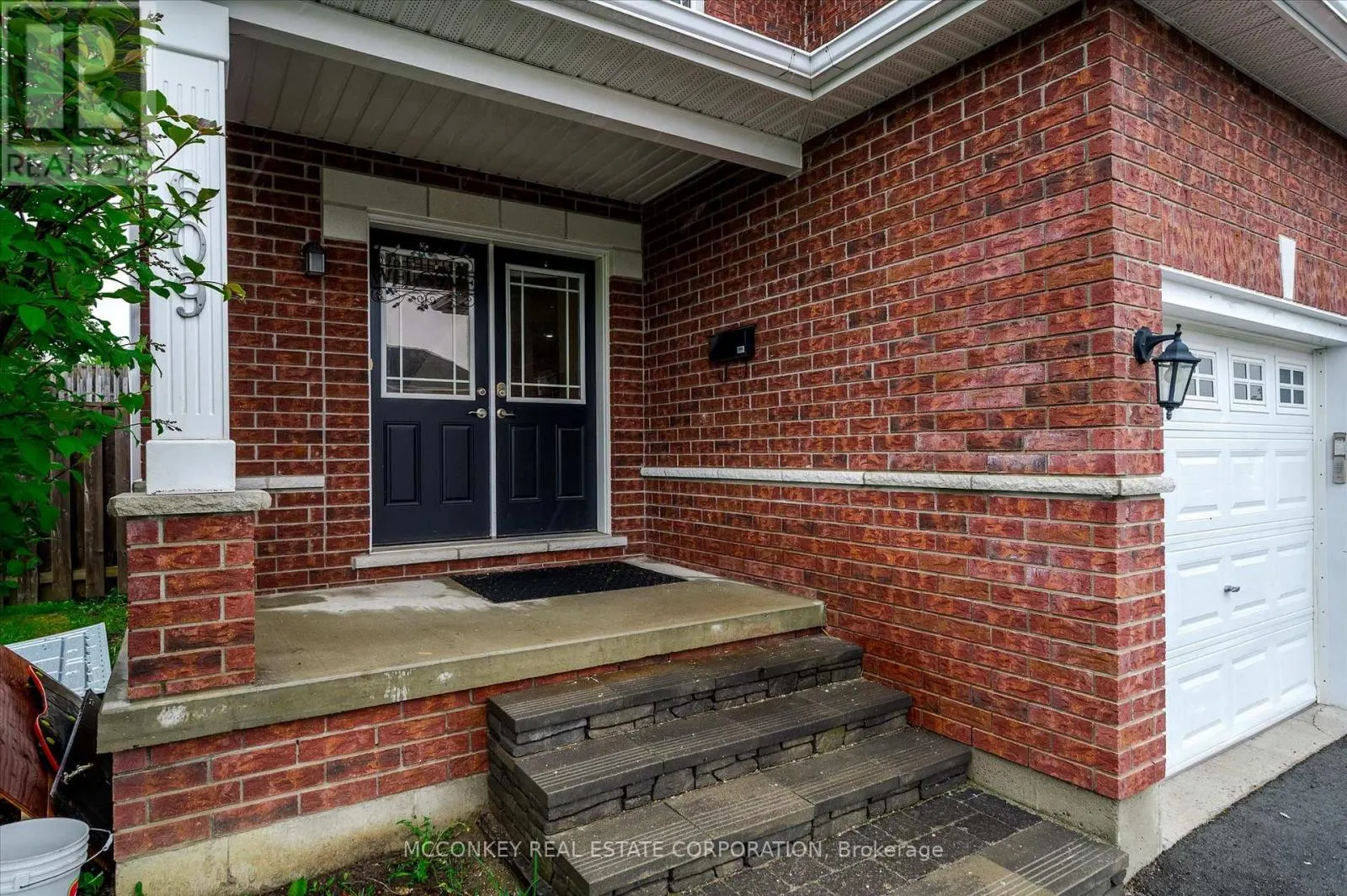609 ACKERMAN CRESCENT