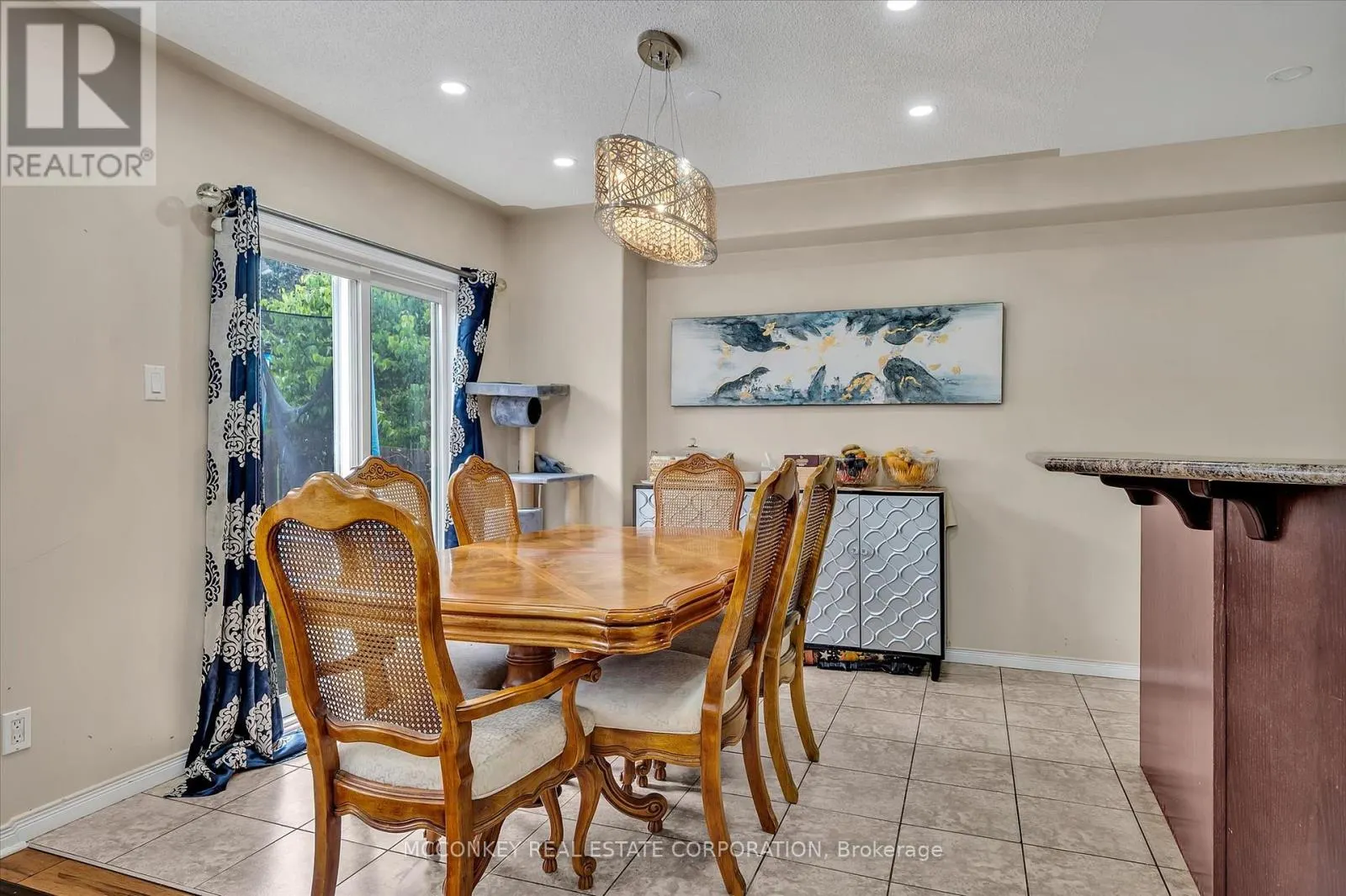 609 ACKERMAN CRESCENT