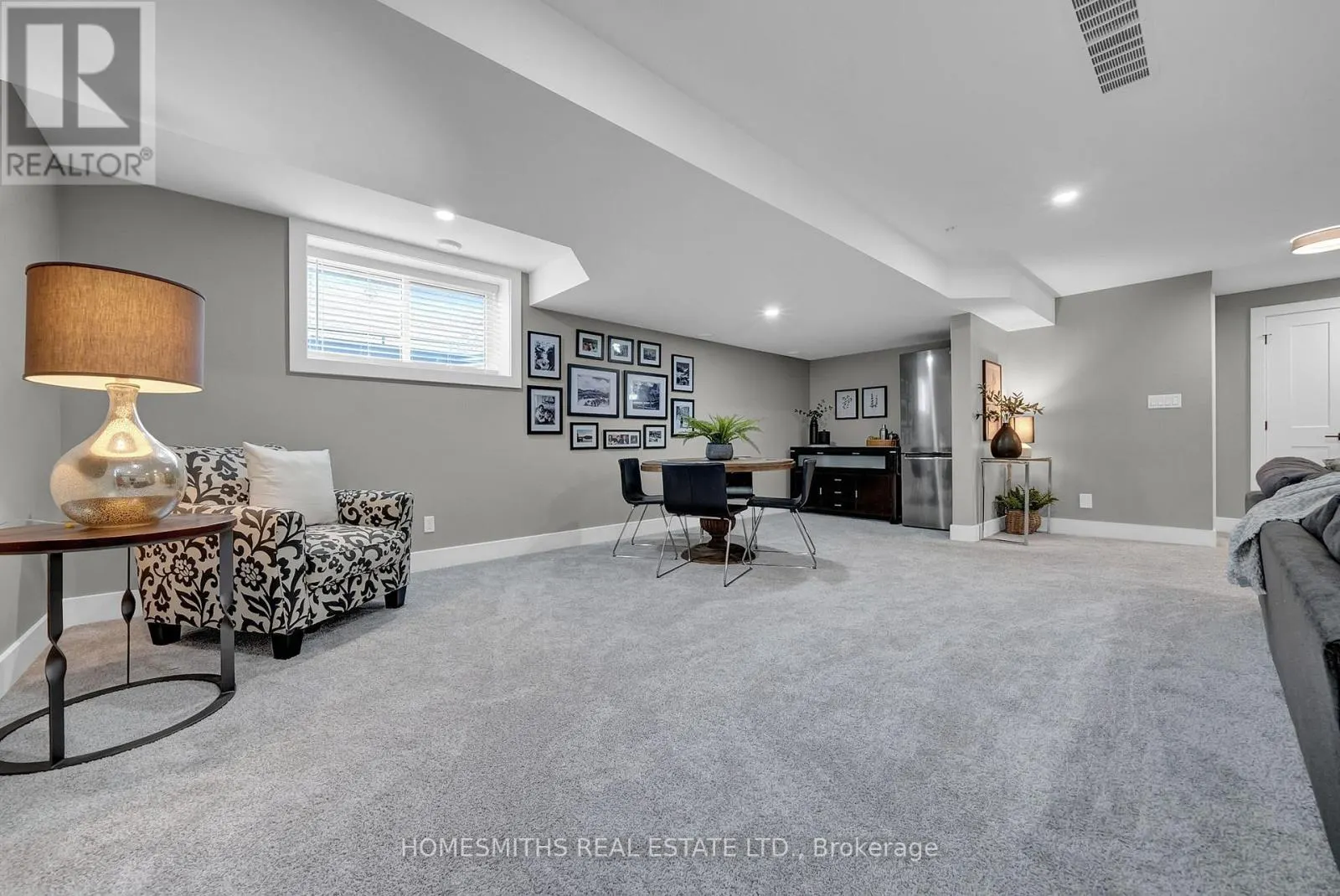 12 RIVERSIDE TRAIL