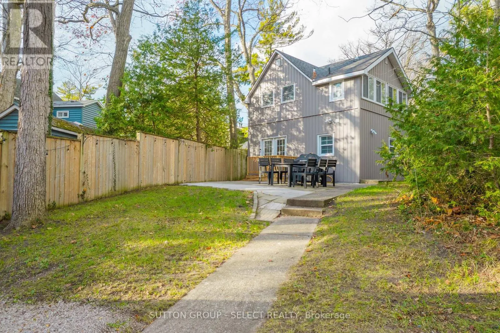 42 SHORELINE DRIVE