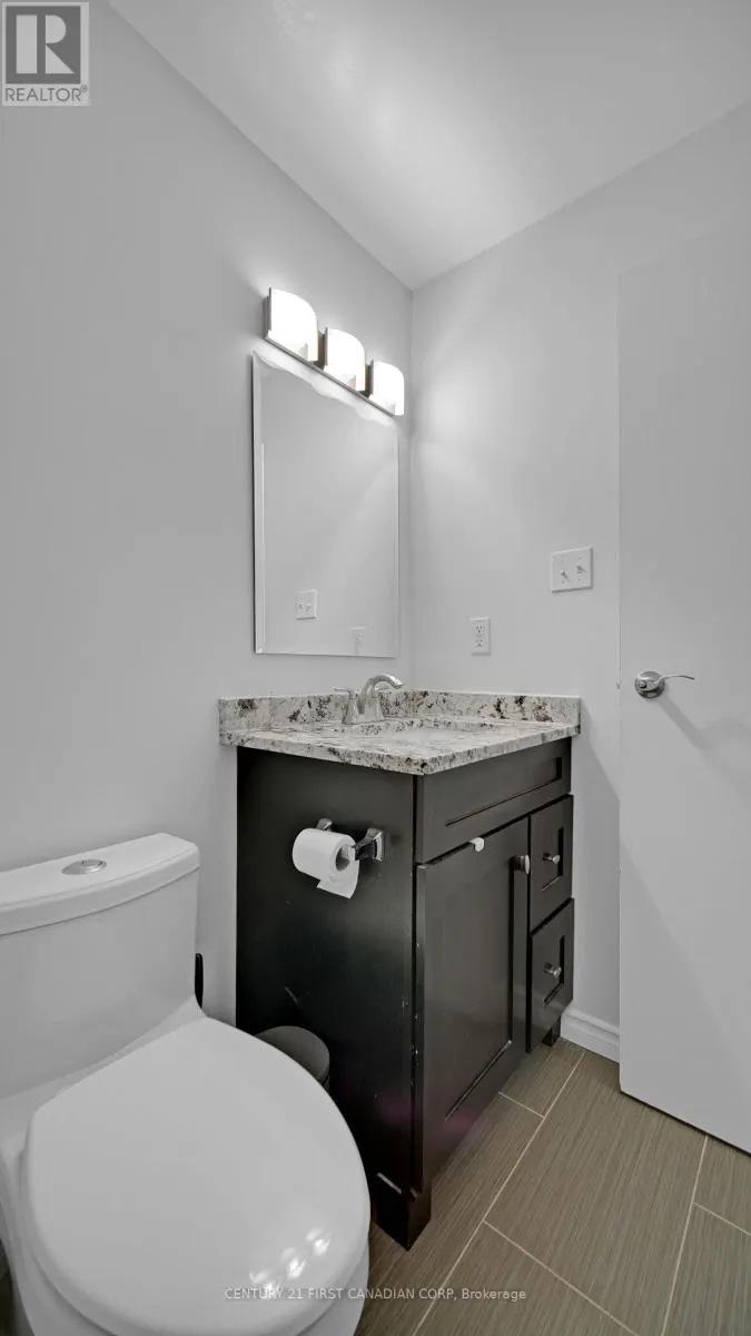 811 - 1600 ADELAIDE STREET N, #811