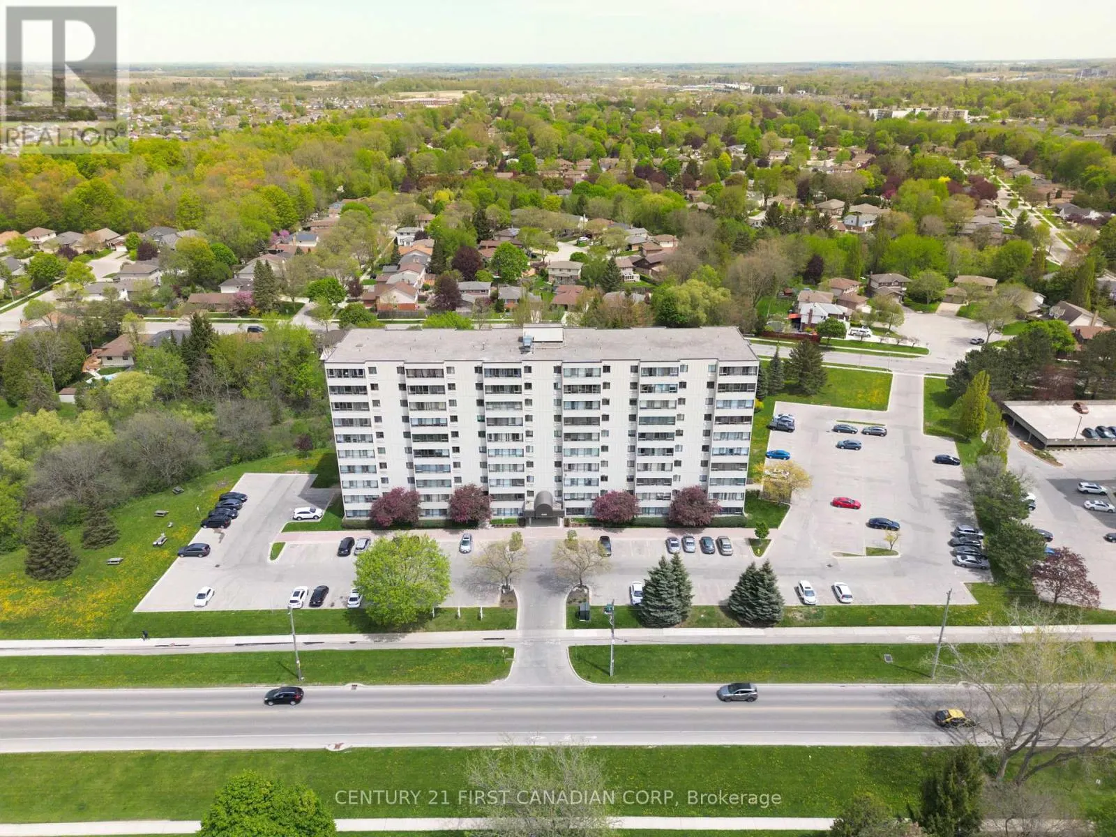 811 - 1600 ADELAIDE STREET N, #811