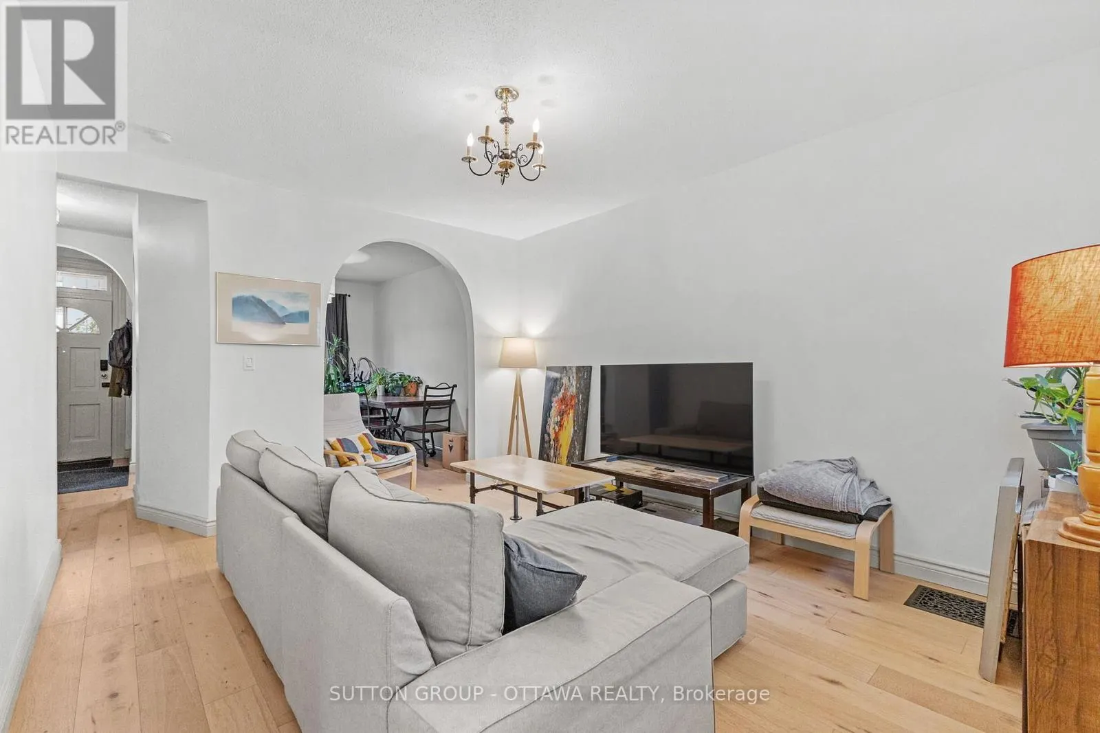 154 ARLINGTON AVENUE