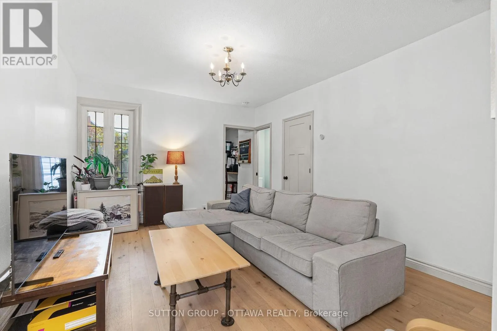 154 ARLINGTON AVENUE