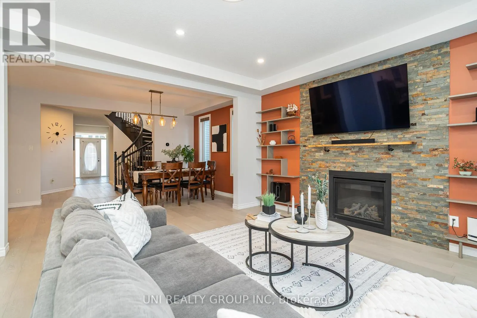 309 PROXIMA TERRACE