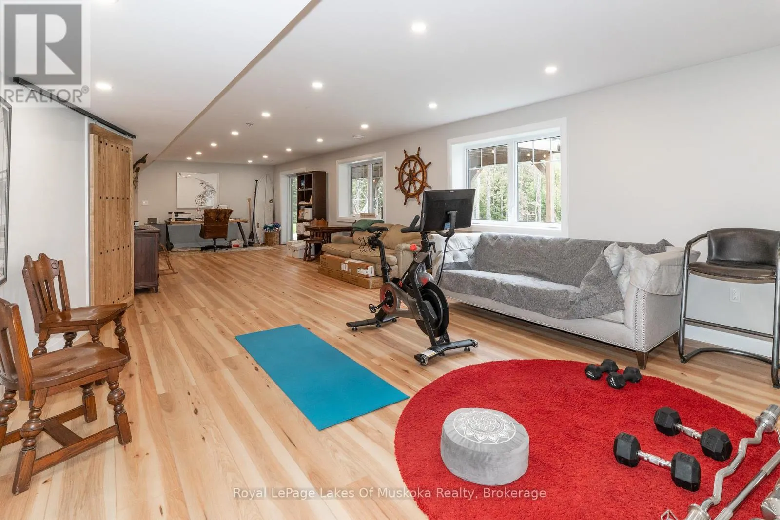 461 ROWANWOOD ROAD