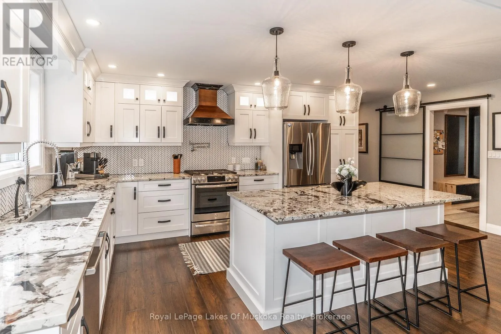 461 ROWANWOOD ROAD
