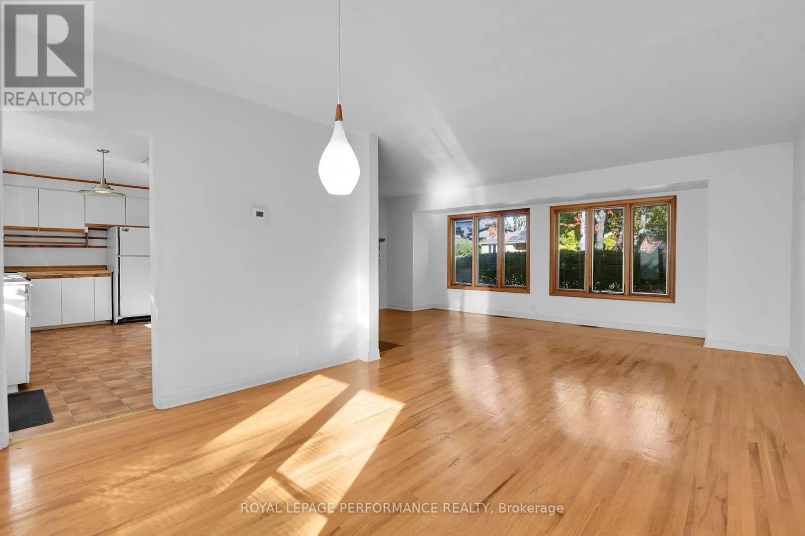 1394 WESMAR DRIVE