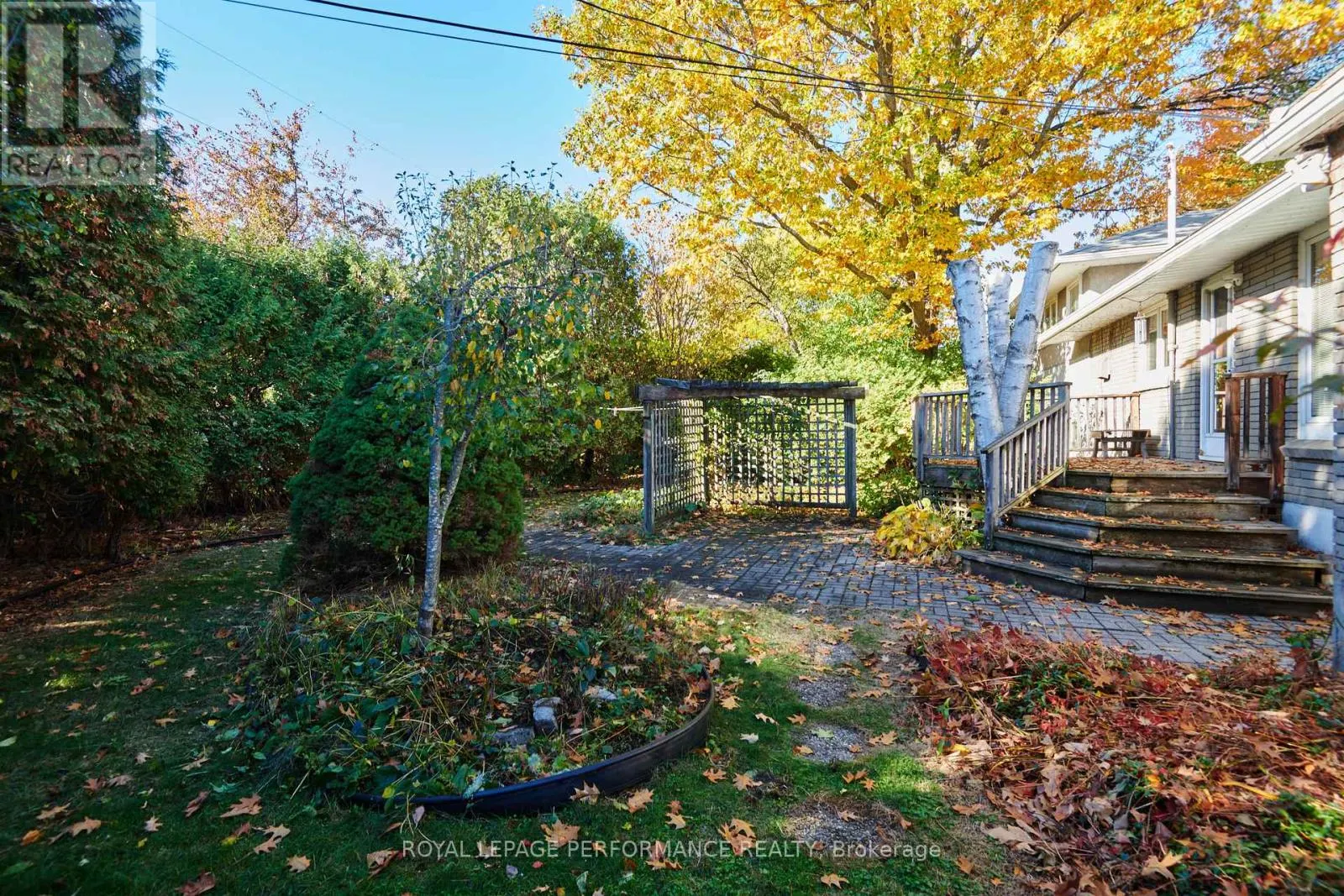 1394 WESMAR DRIVE