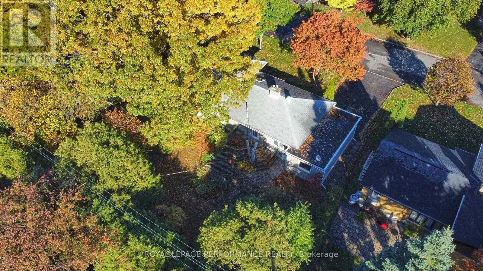 1394 WESMAR DRIVE
