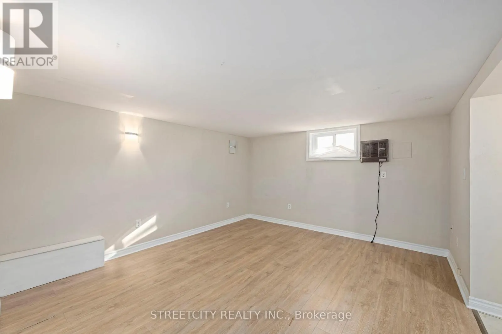 312 FAIRVIEW AVENUE