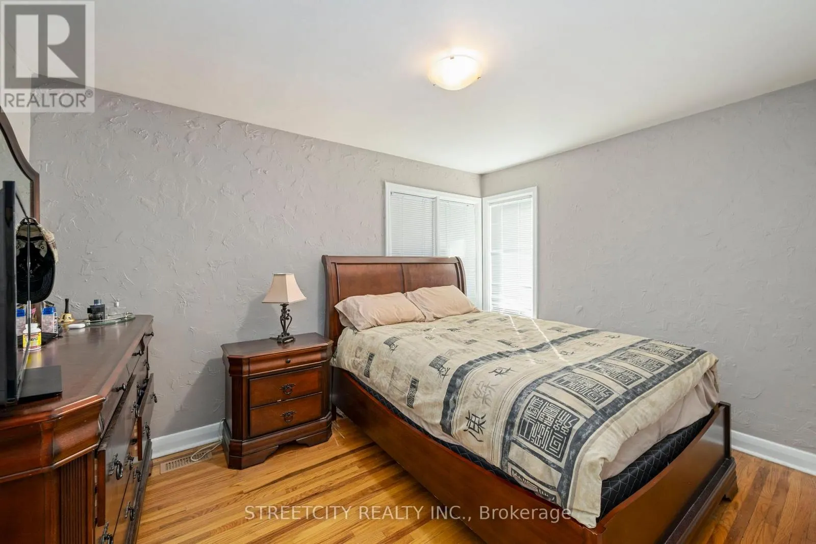 312 FAIRVIEW AVENUE