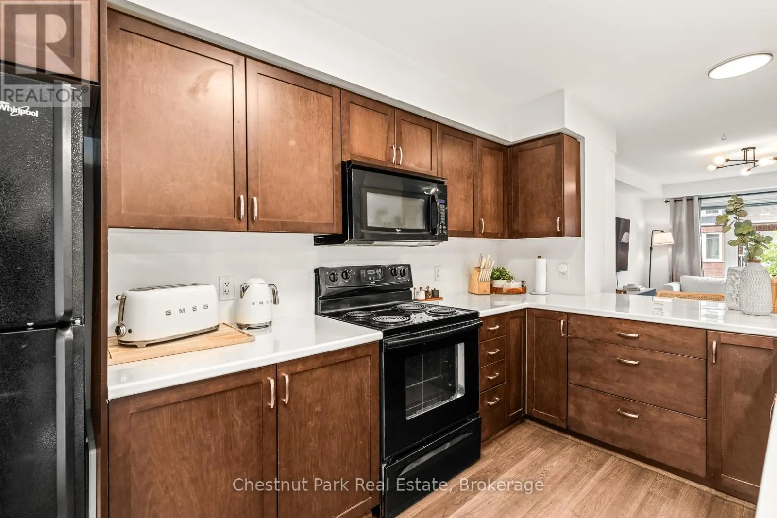 24 - 37 SILVER STREET, #24