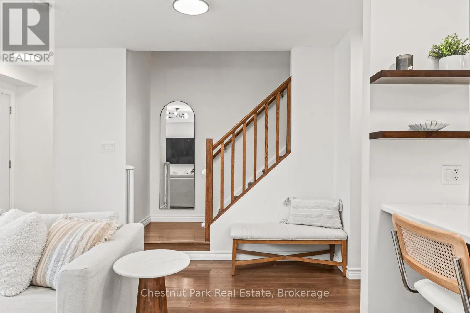 24 - 37 SILVER STREET, #24