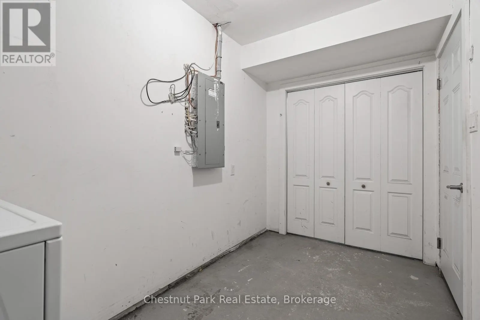 3 - 37 SILVER STREET, #3