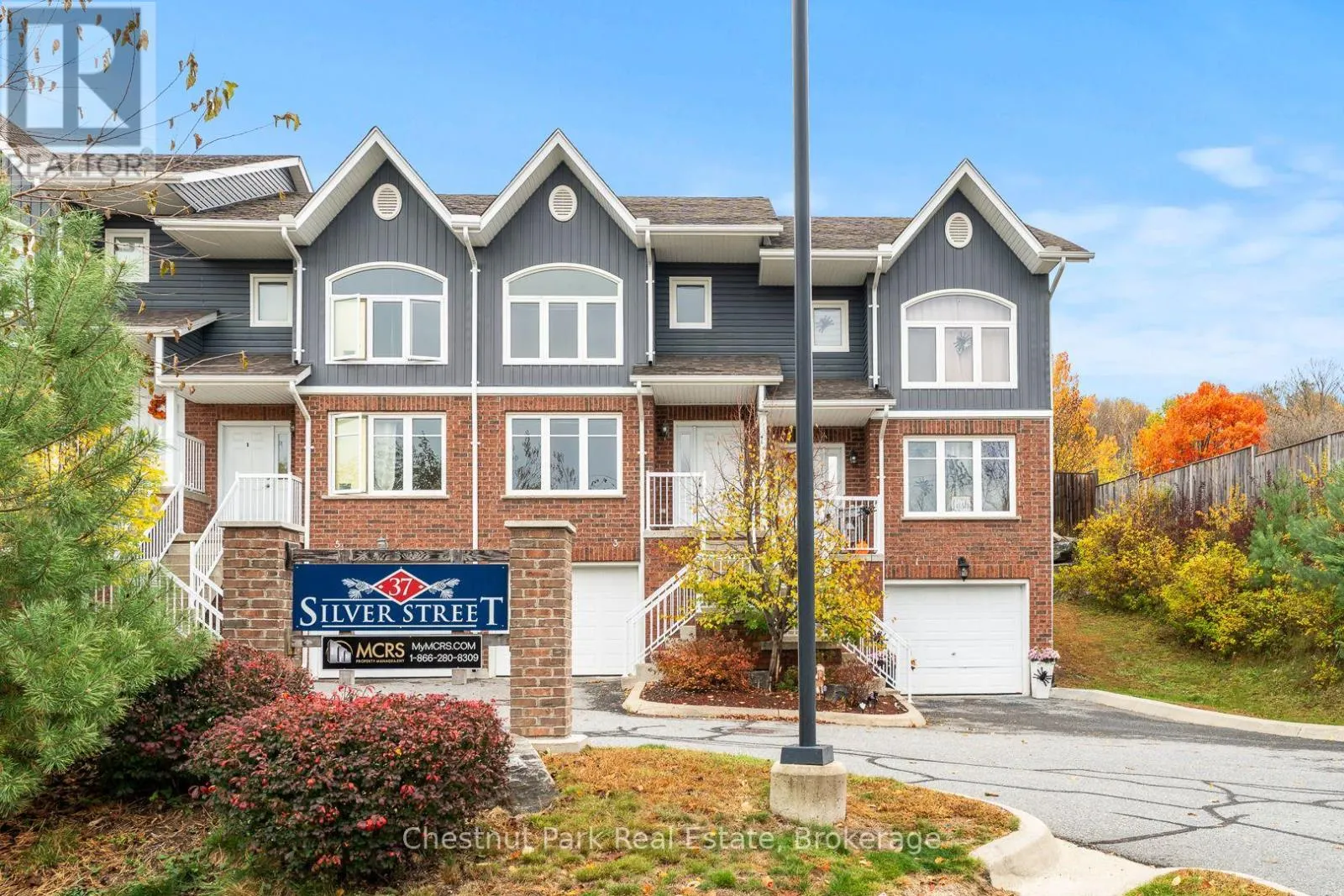 3 - 37 SILVER STREET, #3