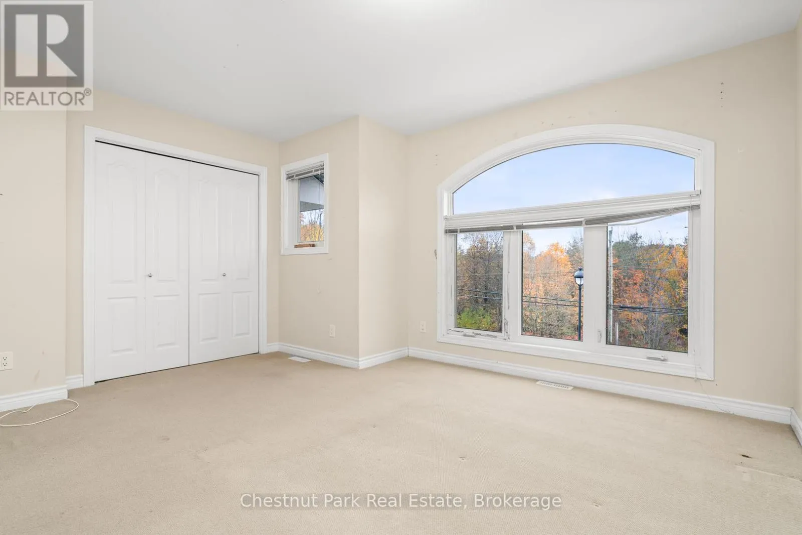 3 - 37 SILVER STREET, #3