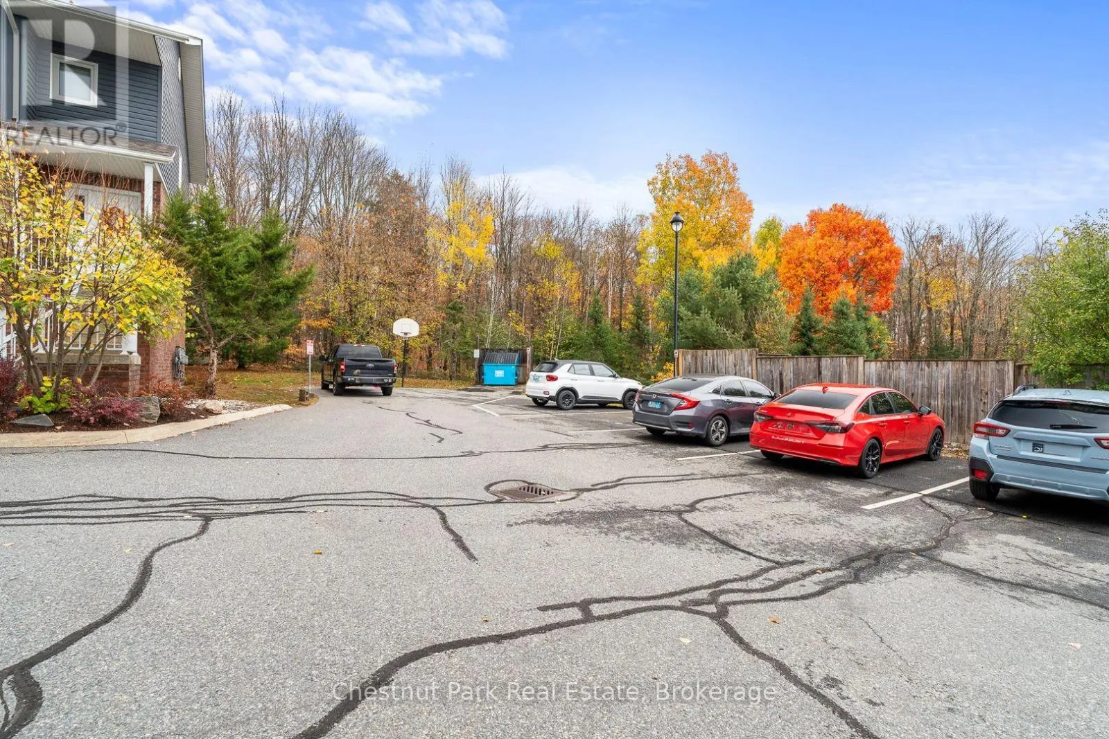 3 - 37 SILVER STREET, #3