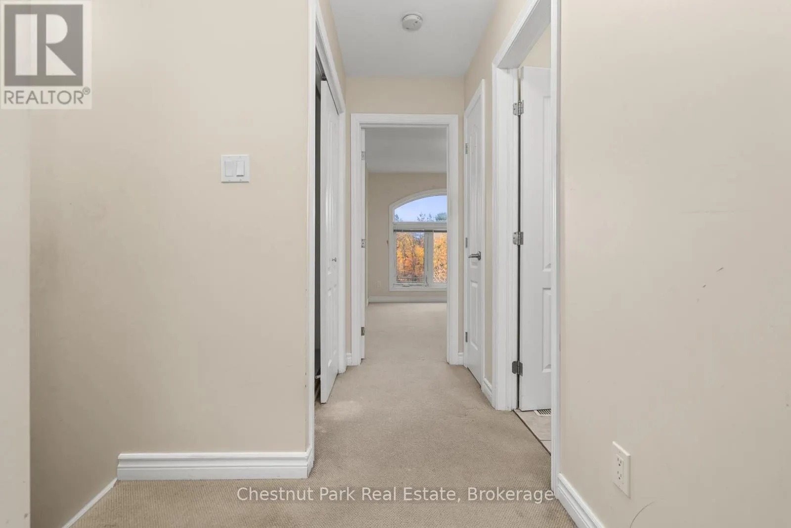 3 - 37 SILVER STREET, #3