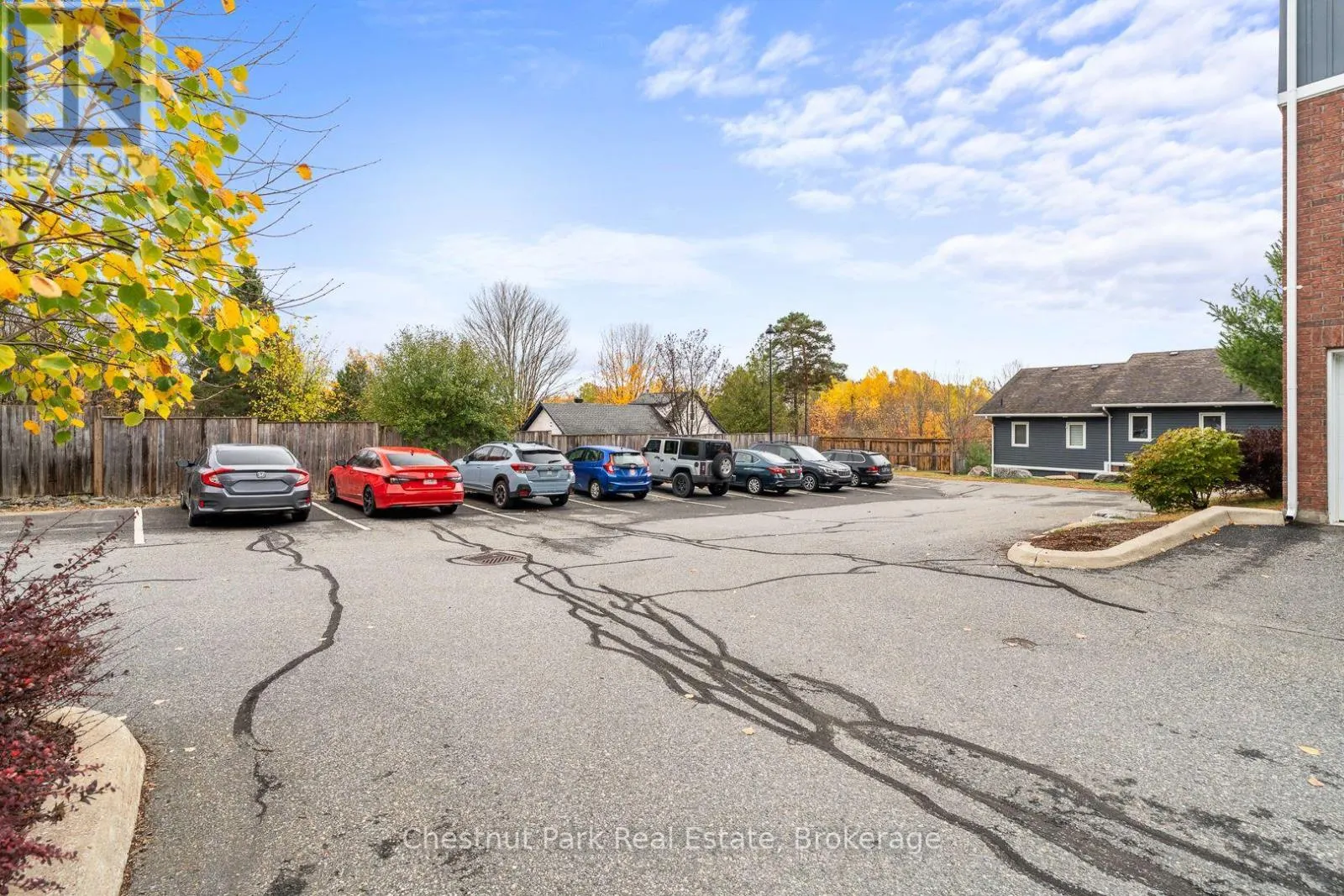 3 - 37 SILVER STREET, #3
