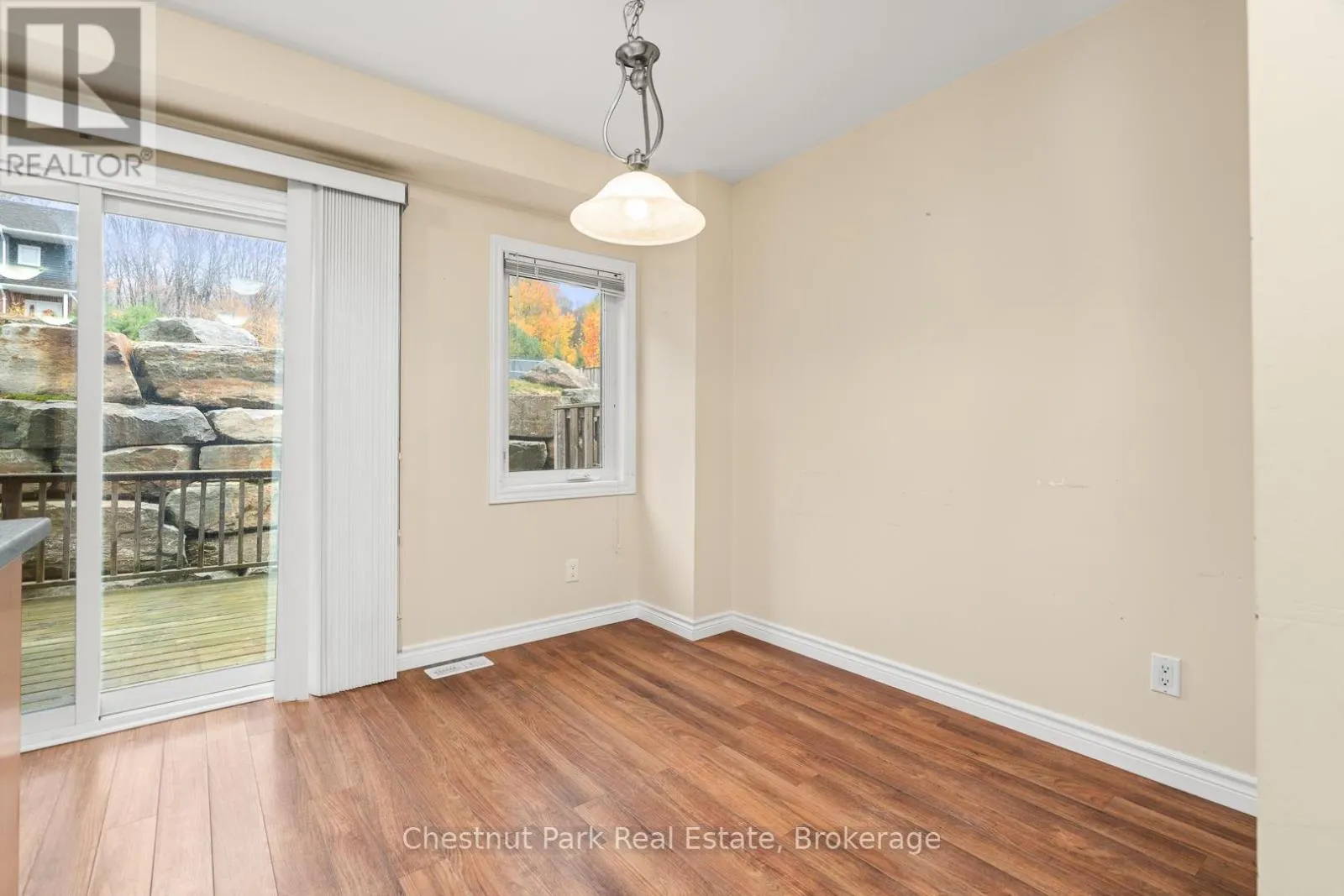 3 - 37 SILVER STREET, #3