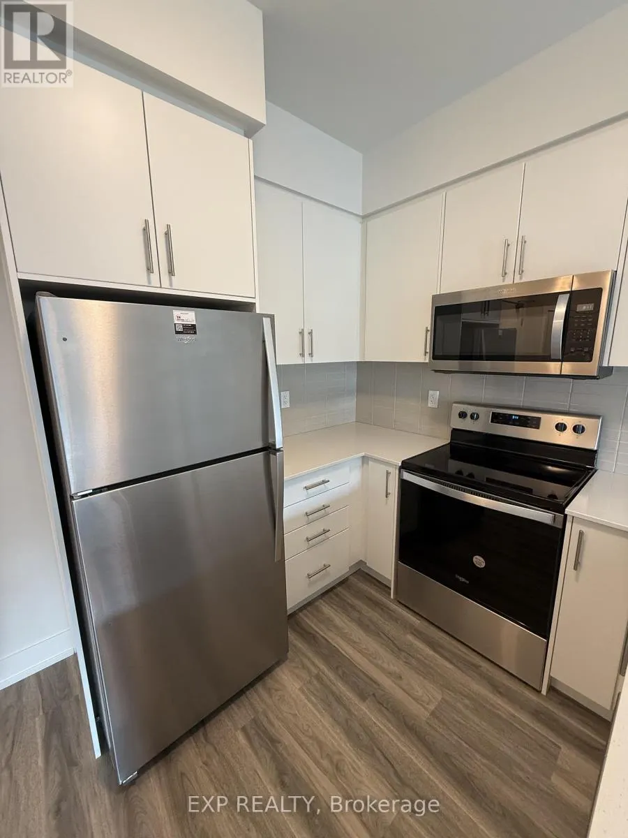 116 - 1100 LACKNER PLACE S