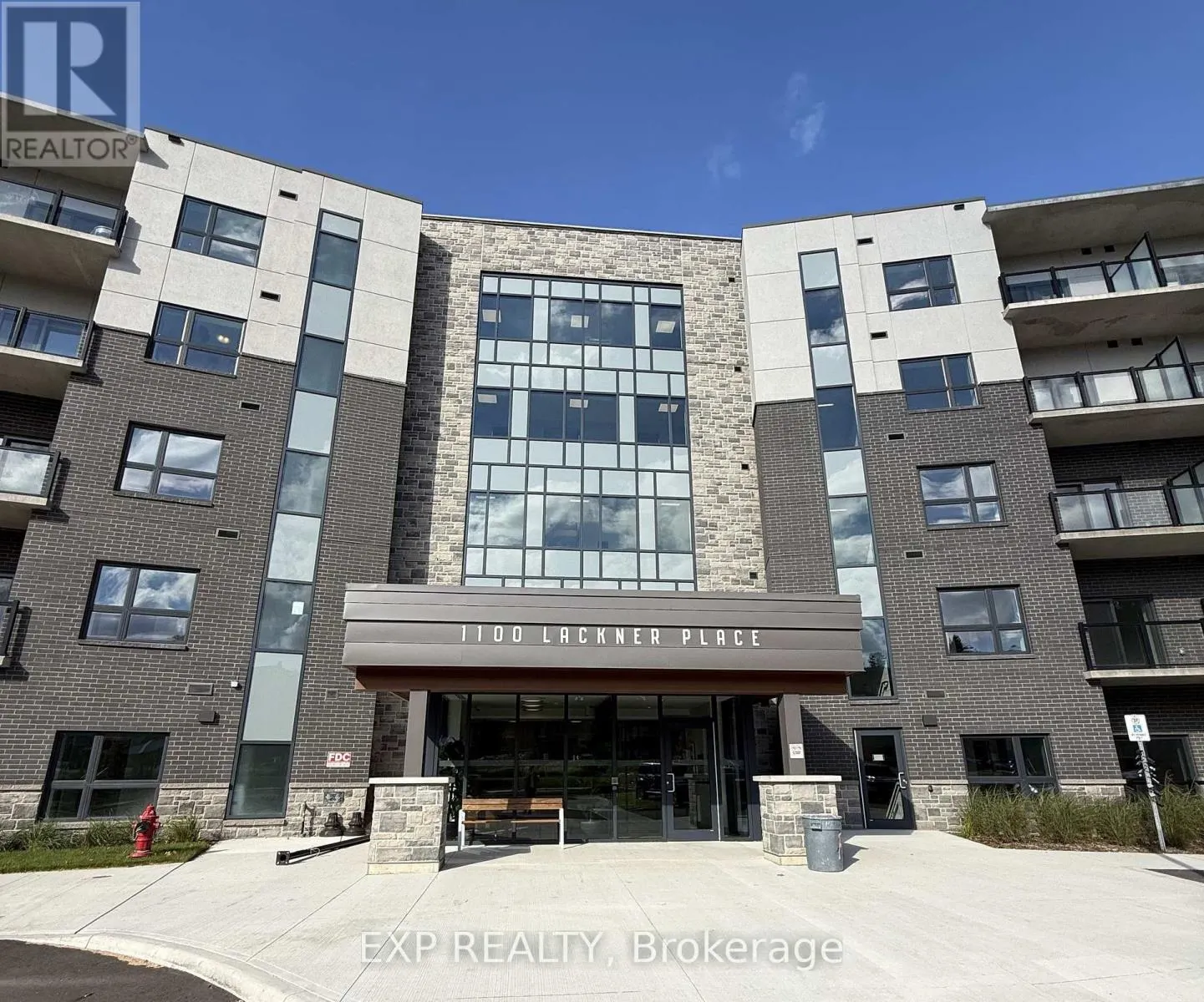 116 - 1100 LACKNER PLACE S