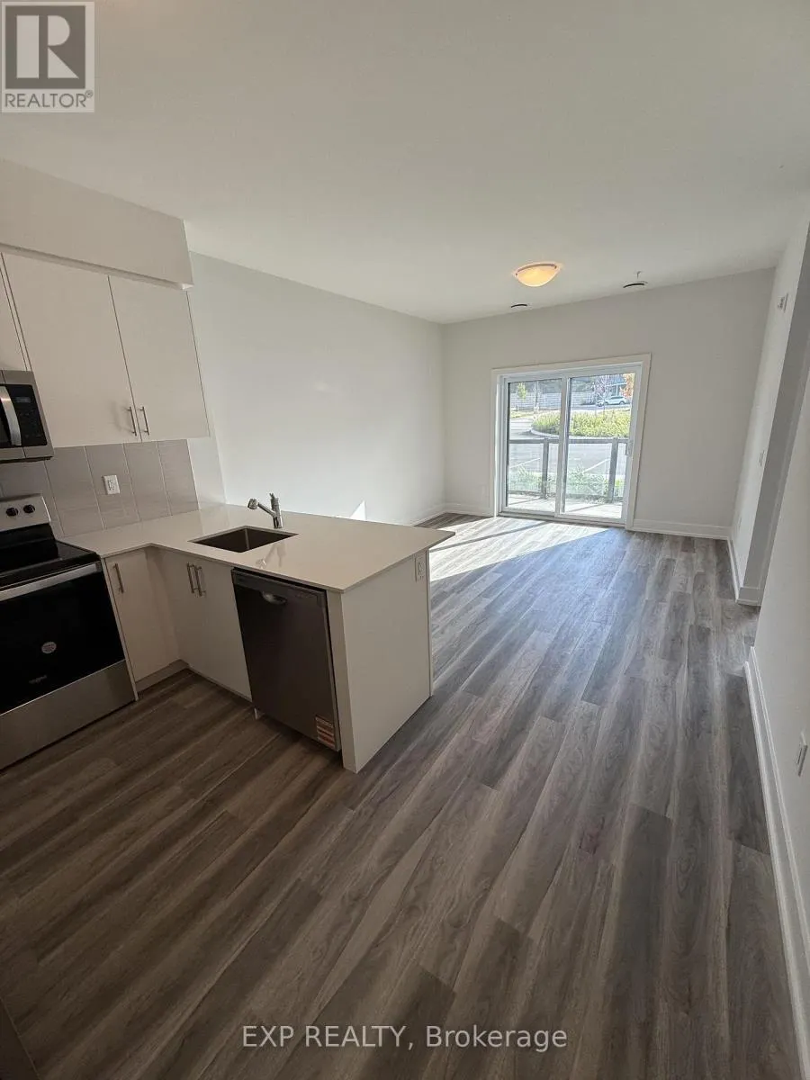 116 - 1100 LACKNER PLACE S