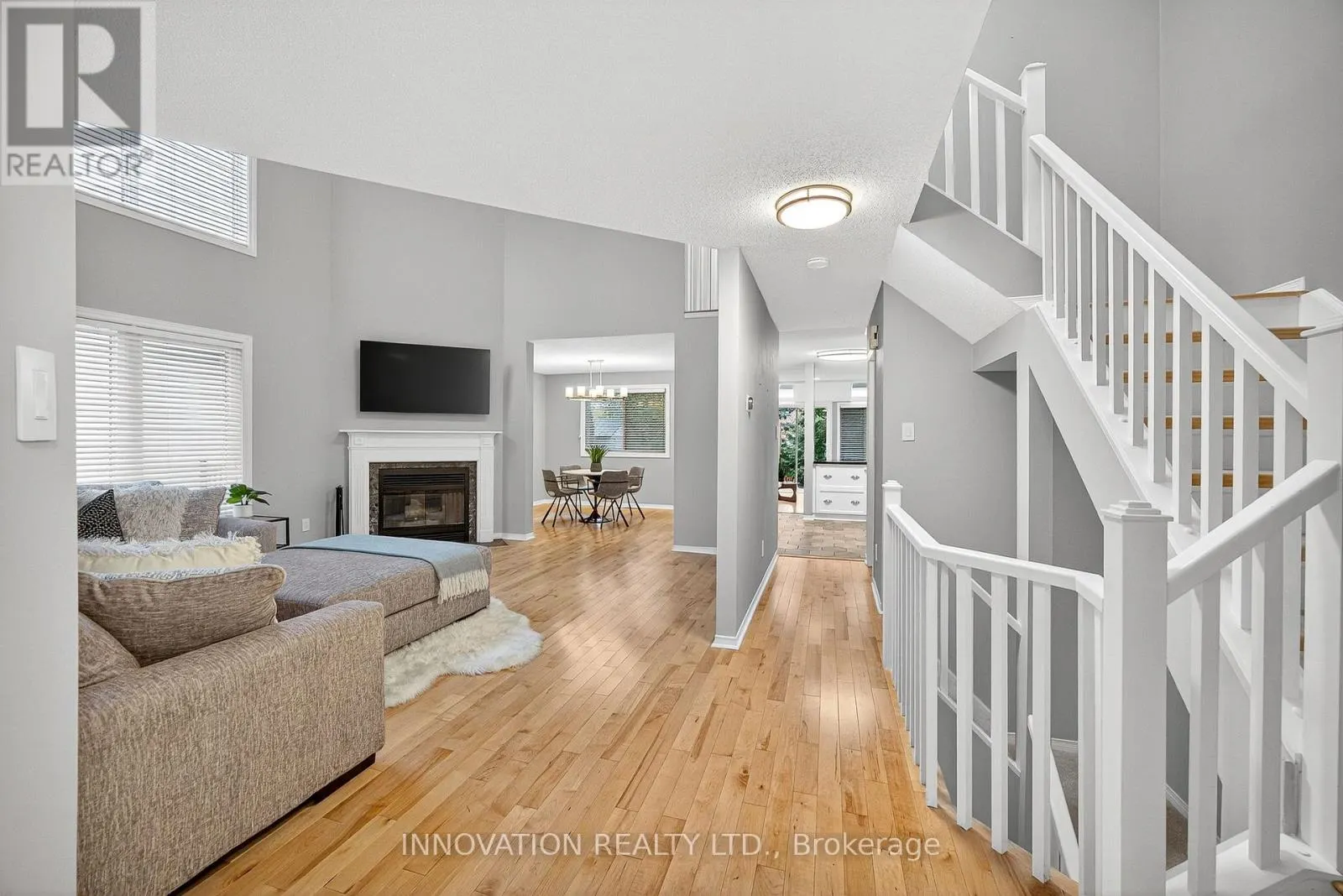 7 HYANNIS AVENUE