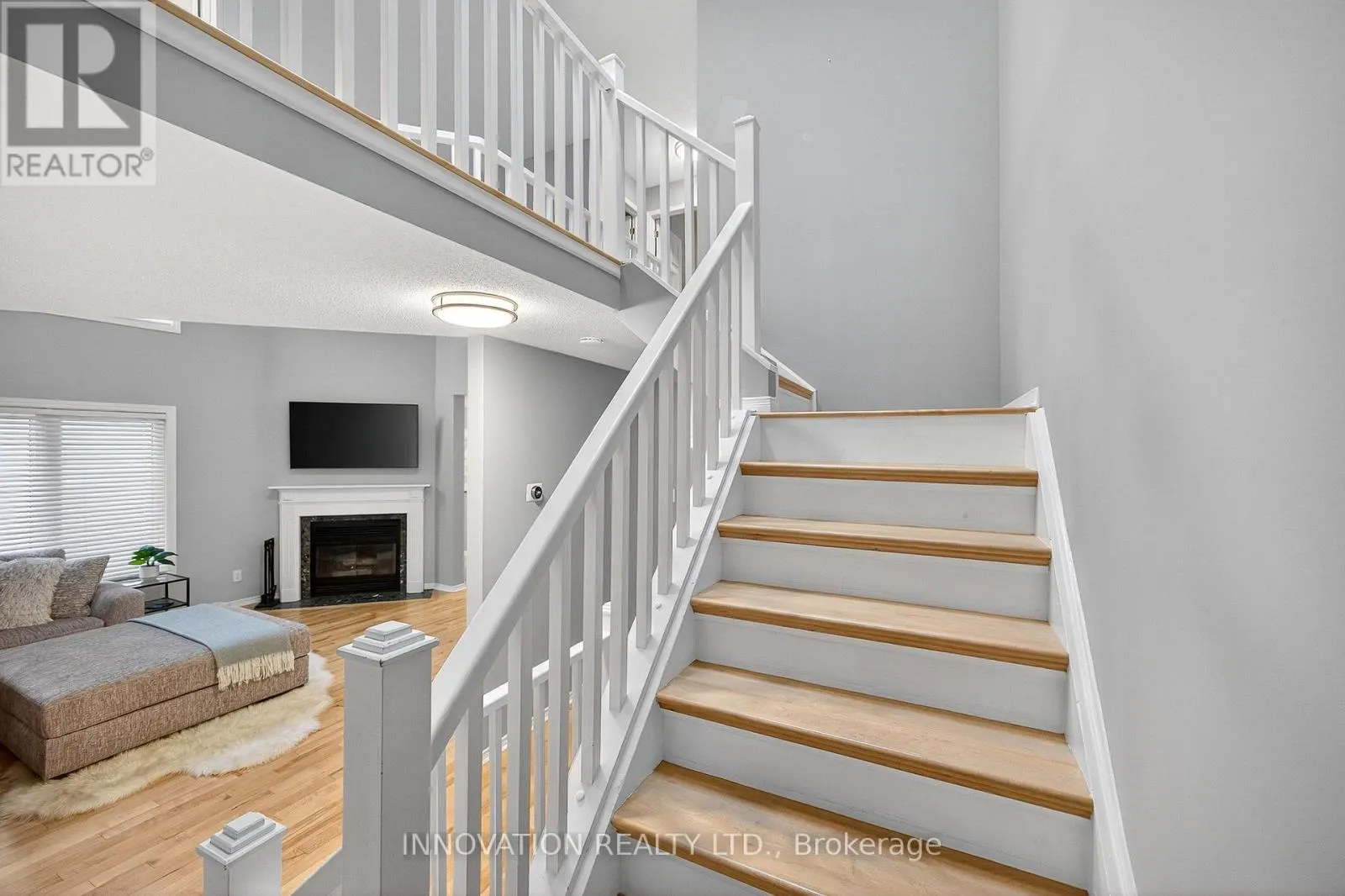 7 HYANNIS AVENUE