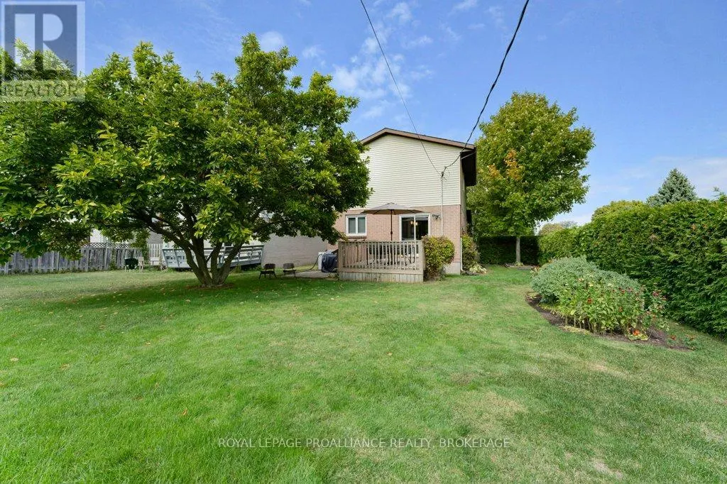 4 GLENAIRE MEWS