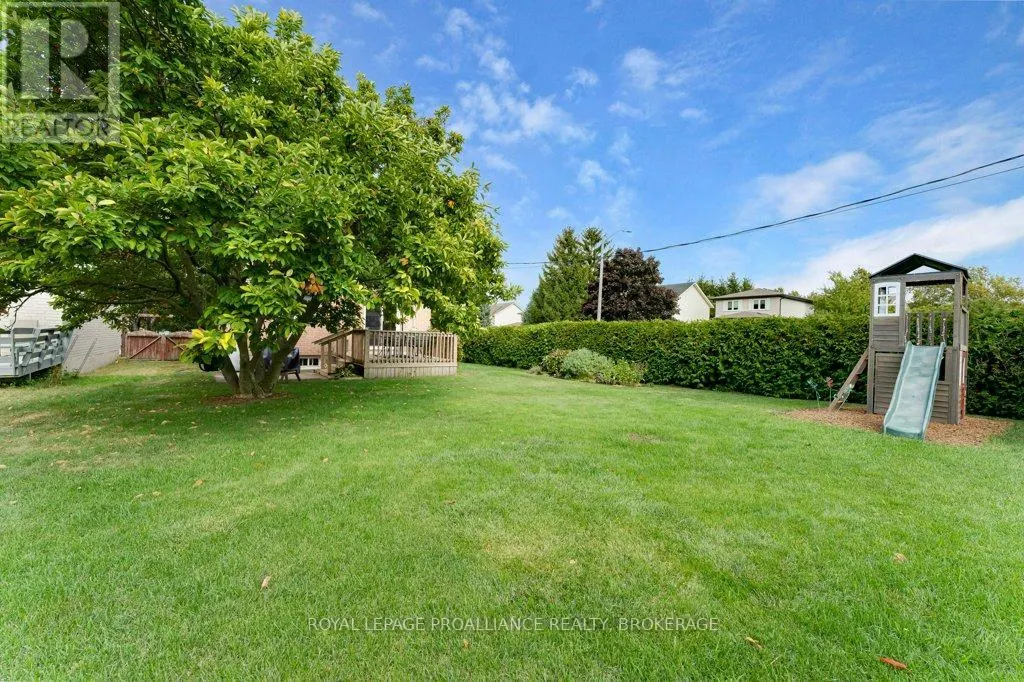 4 GLENAIRE MEWS