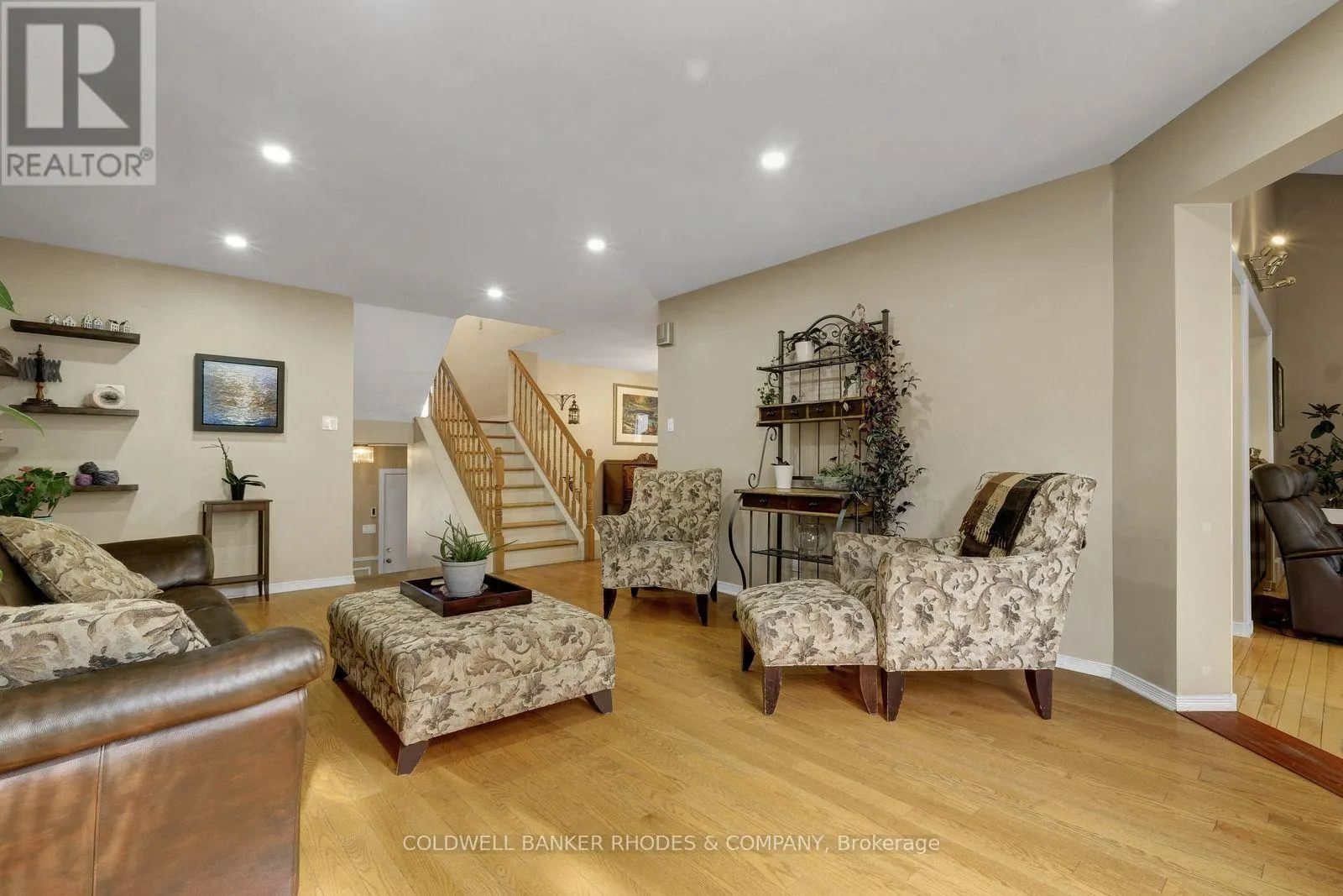 12 BRAMBLEGROVE CRESCENT