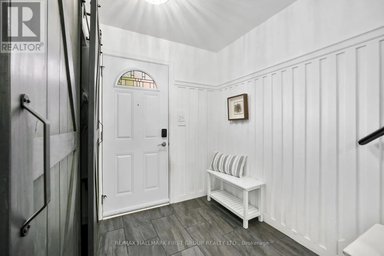 A6 - 400 WESTWOOD DRIVE