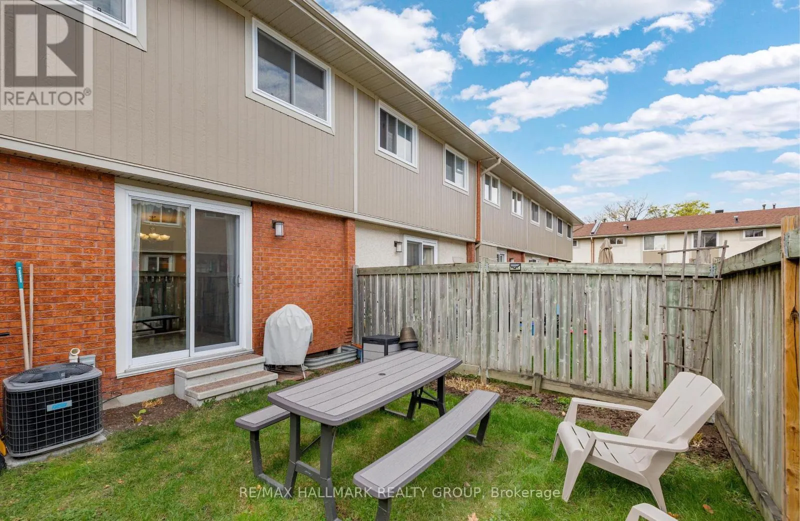 B - 479 MOODIE DRIVE