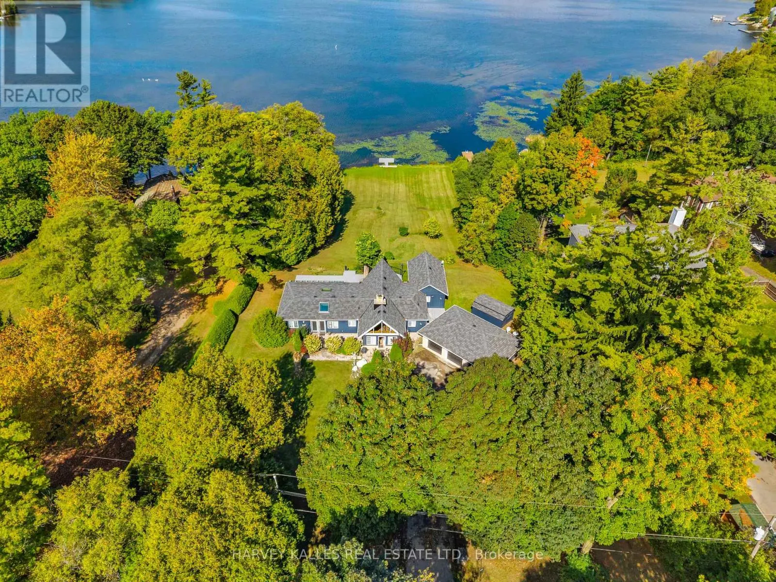 8 OAK DRIVE