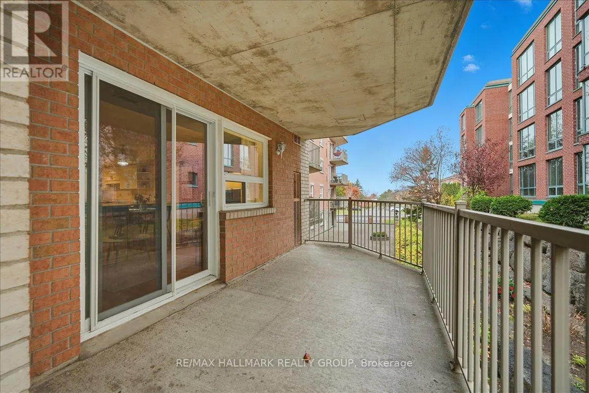 206 - 320 CENTRUM BOULEVARD