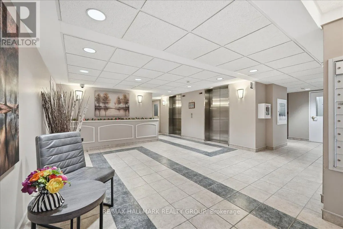 206 - 320 CENTRUM BOULEVARD