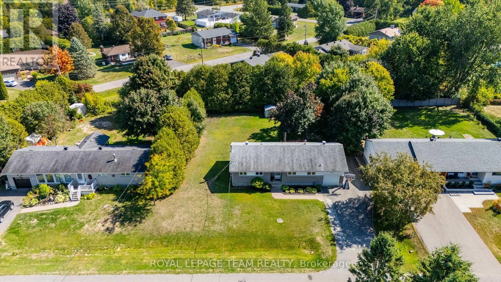 6521 JACK PINE CRESCENT