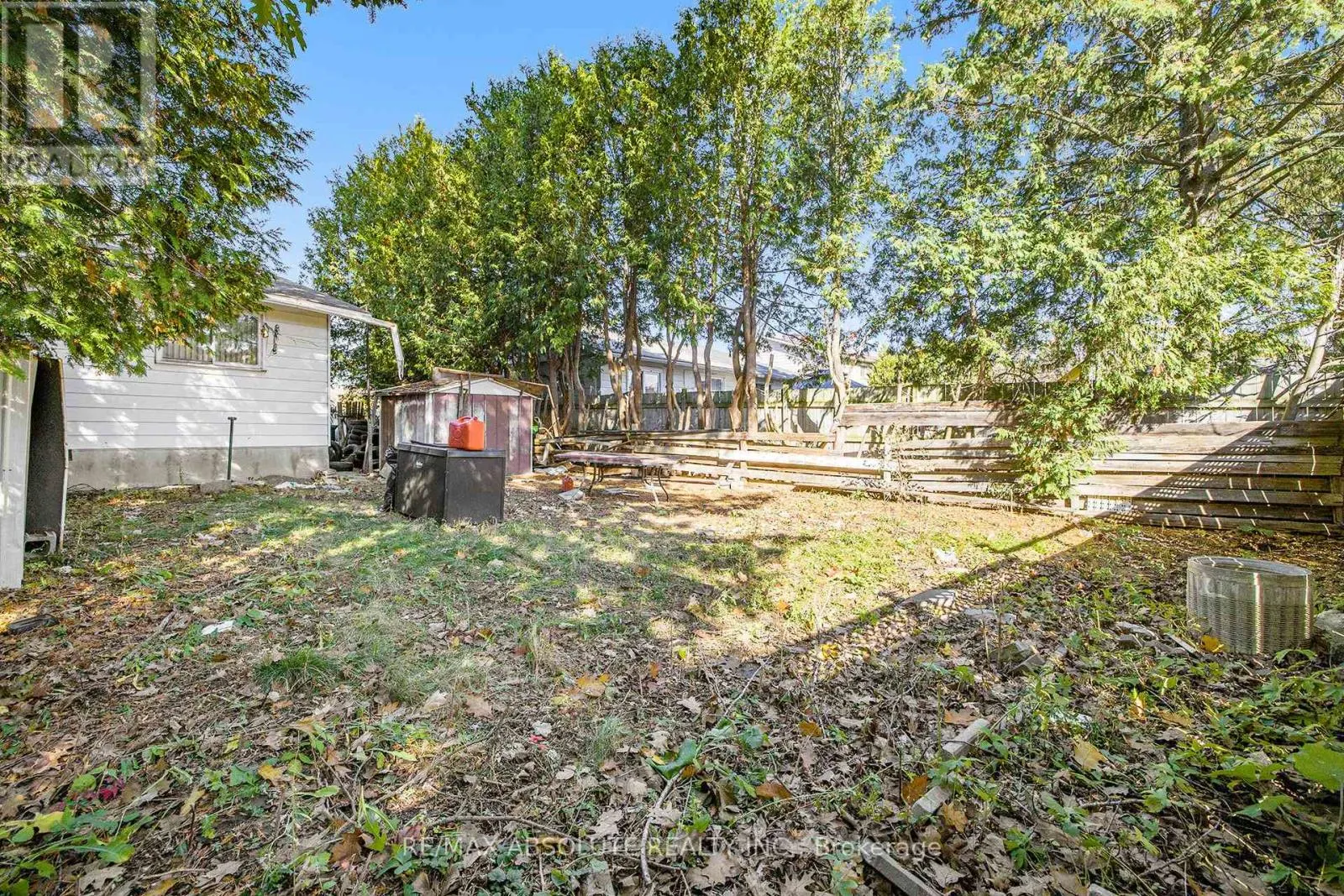 120 WOODFIELD DRIVE