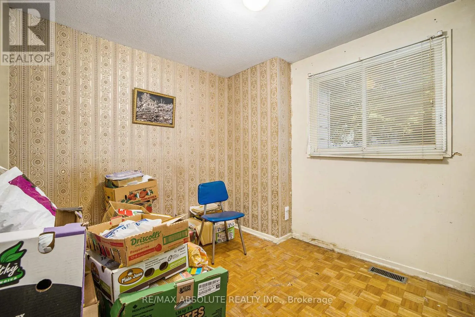 120 WOODFIELD DRIVE