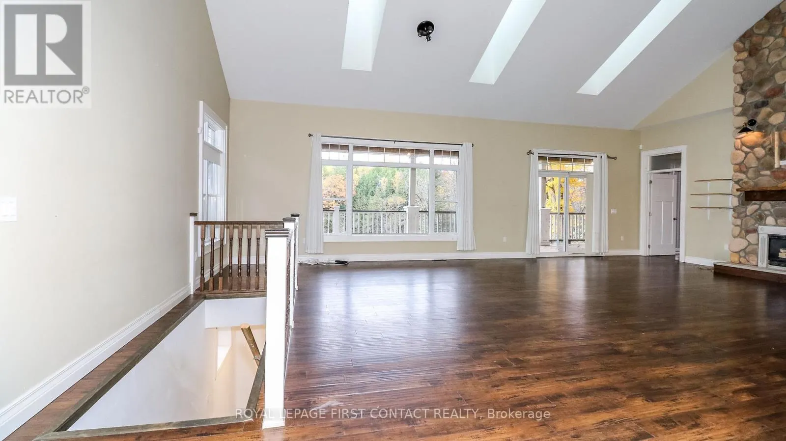2 PORTER LANE