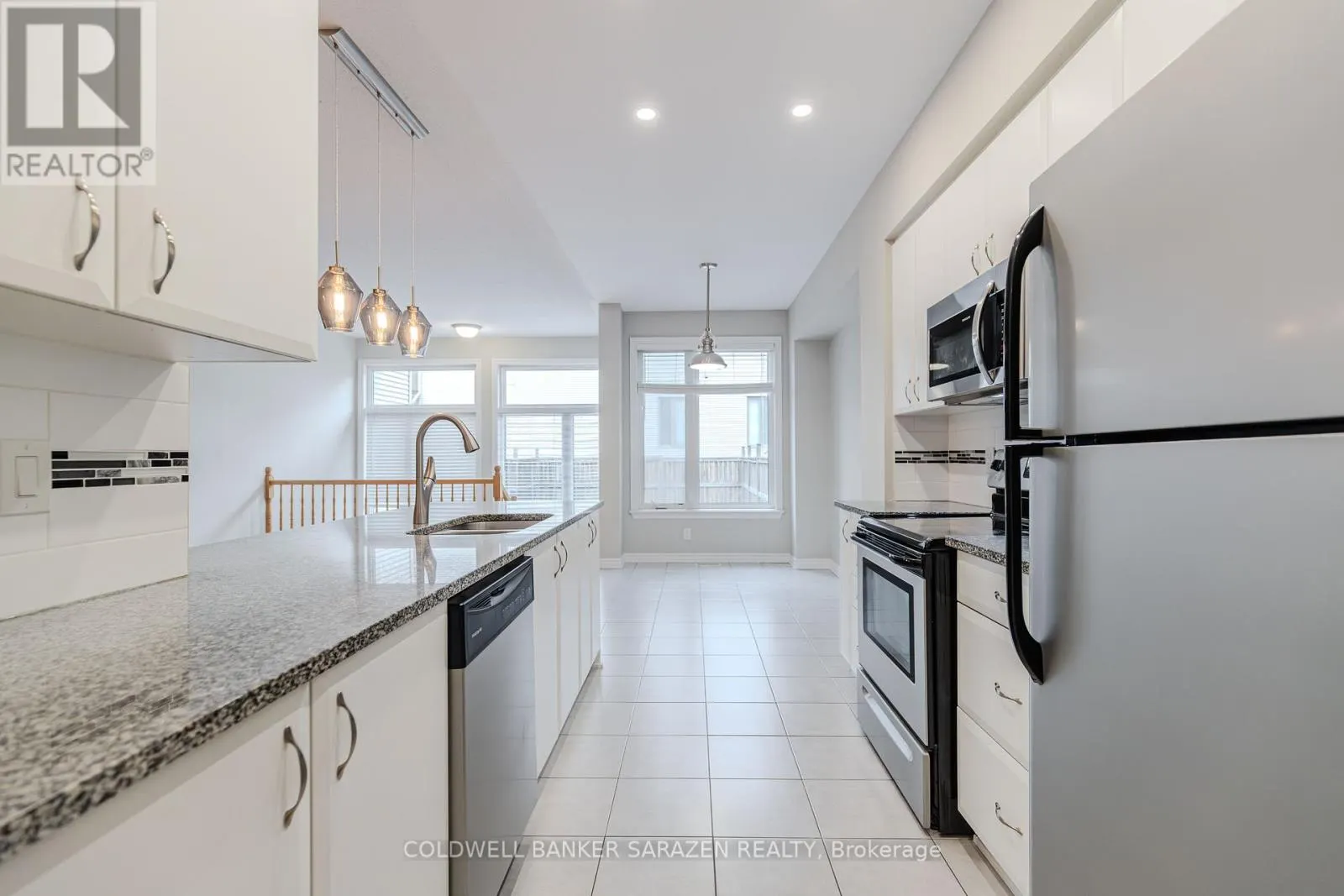 917 FLETCHER CIRCLE