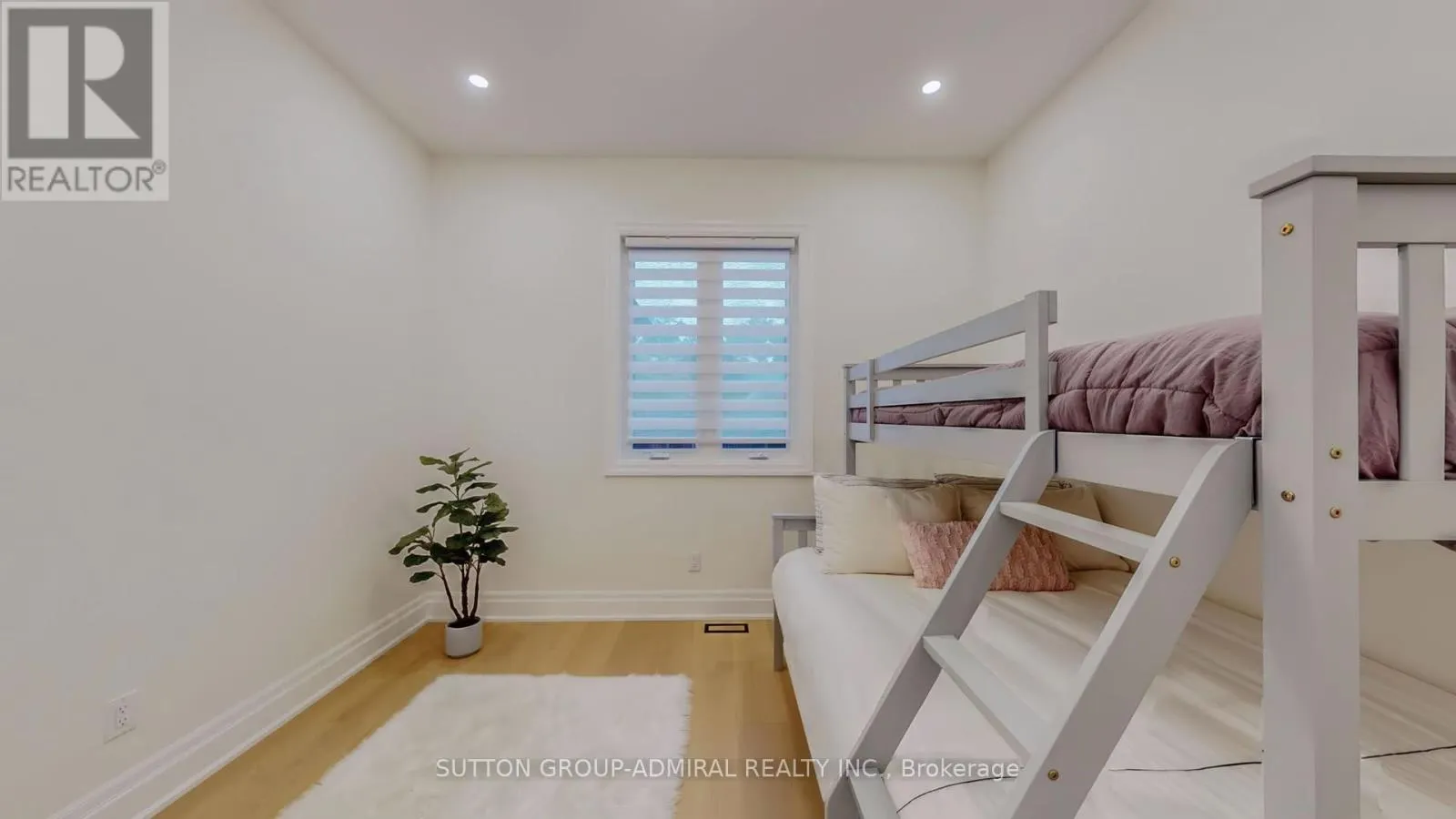 146 HETRAM COURT