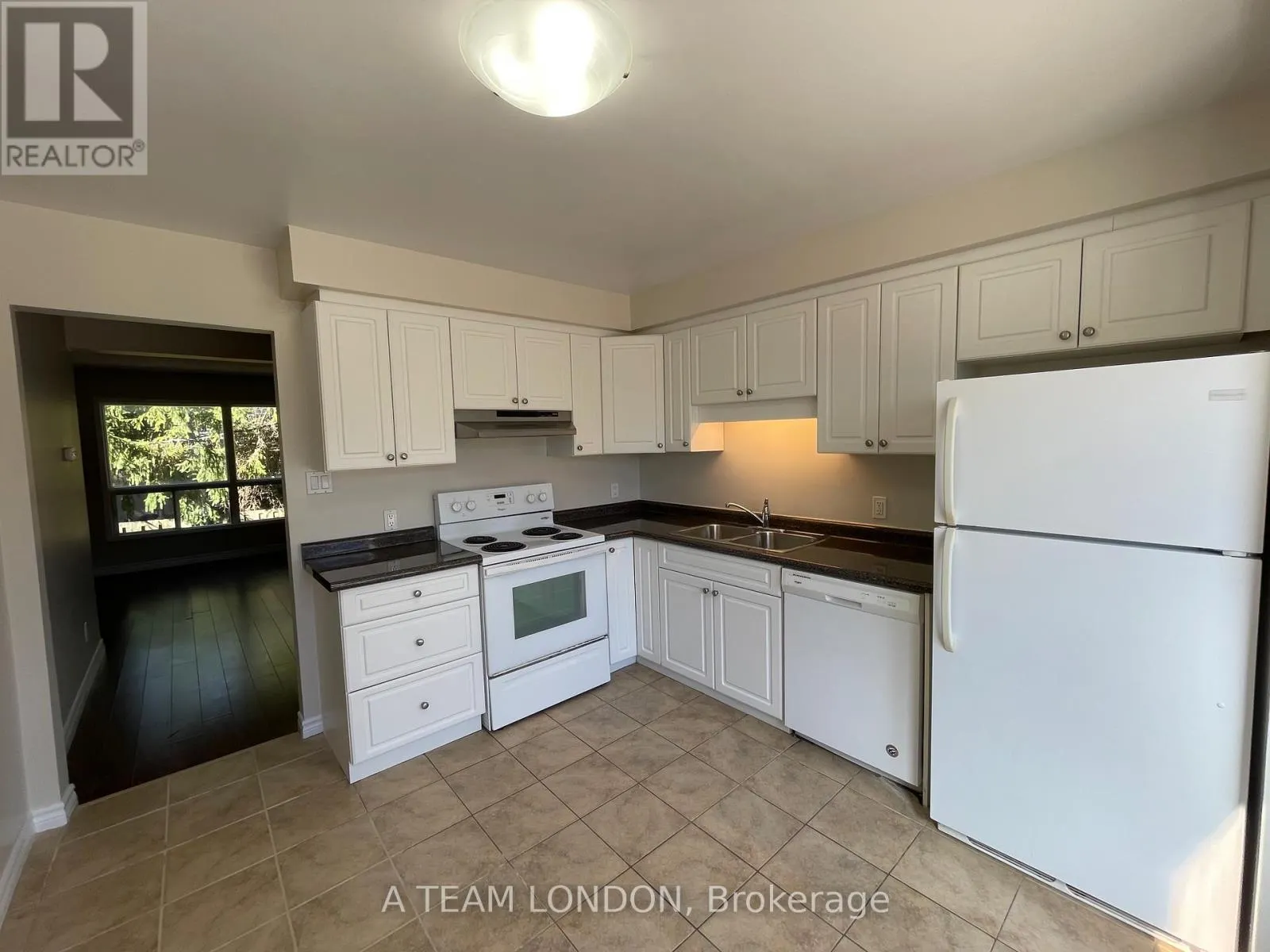 53 - 35 WATERMAN AVENUE, #53