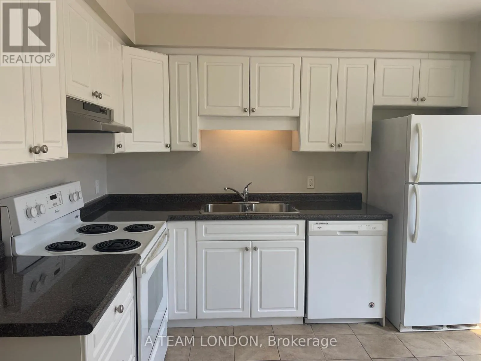 53 - 35 WATERMAN AVENUE, #53