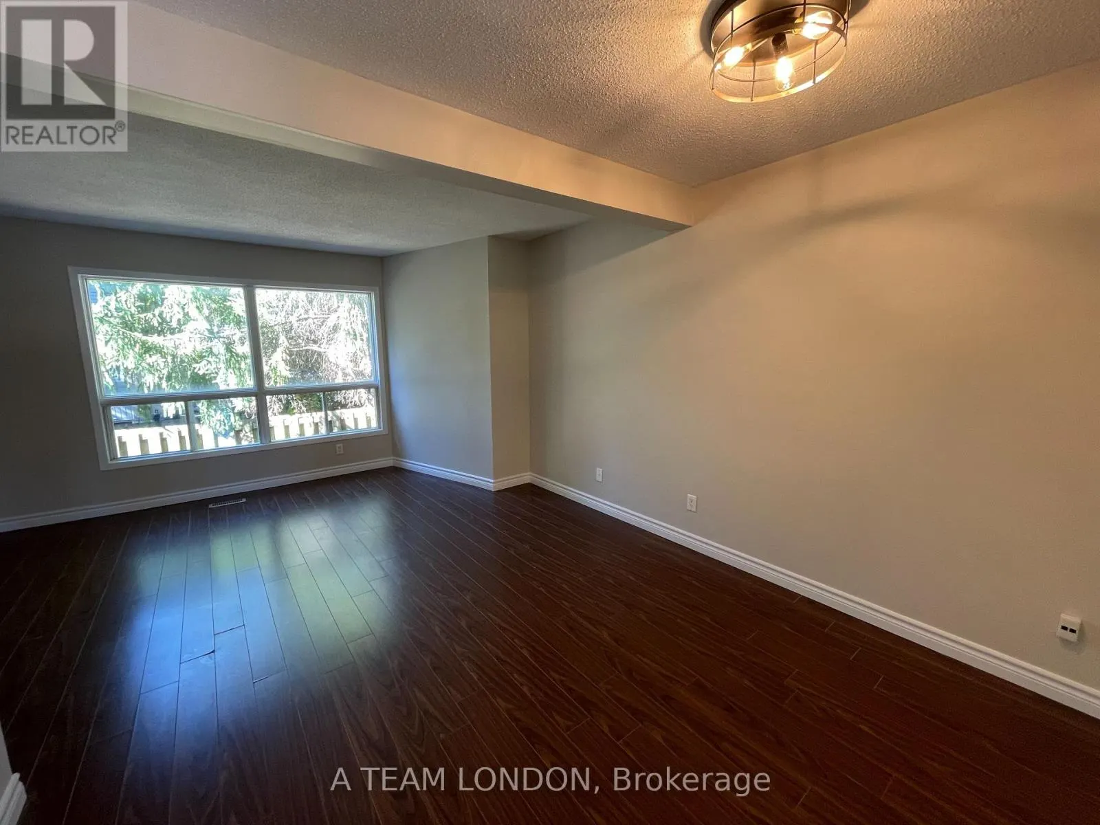 53 - 35 WATERMAN AVENUE, #53